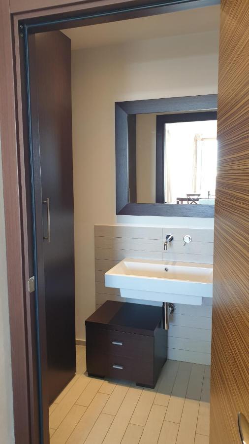Cala Dei Mori Aparthotel Livorno Luaran gambar